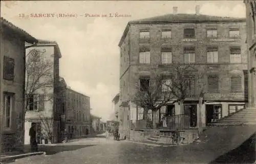 Ak Sarcey Rhone, Place de L'Eglise