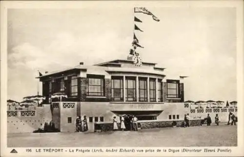 Ak Le Tréport Seine Maritime, la Frgate, vue prise de la Digue