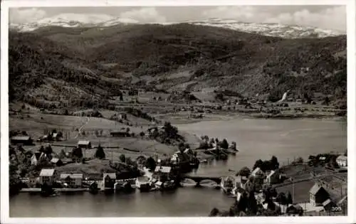 Ak Norheimsund Norwegen, Blick auf den Ort am Hardangerfjord, Brücke, Häuser