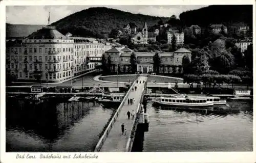 Ak Bad Ems an der Lahn, Badehaus, Lahnbrücke