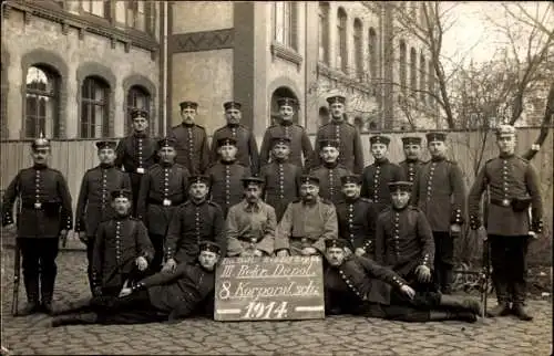 Foto Ak Magdeburg, Ers. Batl. Infanterie-Regiment 66, III. Rekr. Depot, 8. Korporalsch.