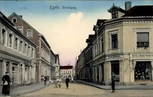 Ak Egeln im Salzlandkreis, Breiteweg, Geschäft