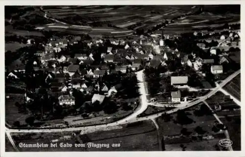 Ak Stammheim Calw im Nordschwarzwald, Panorama vom Ort, Fliegeraufnahme