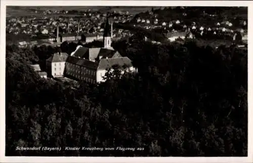 Ak Schwandorf im Oberpfälzer Wald Bayern, Fliegeraufnahme Kloster Kreuzberg