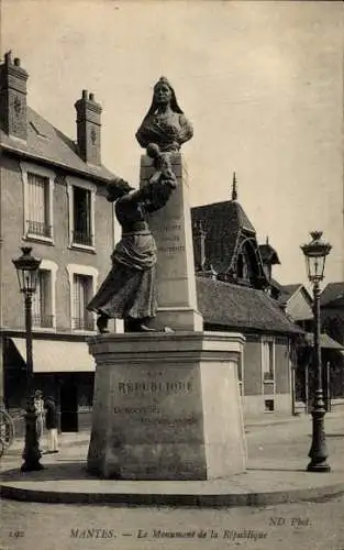 Ak Mantes Yvelines, Monument de la Republique