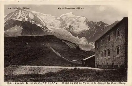 Ak Chamonix Mont Blanc Haute Savoie, Hotel du Col d eVoza et le Massif