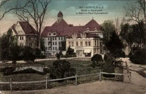 Ak Weißenfels an der Saale, Blick v. Stadtpark a. Reform Real Gymnasium