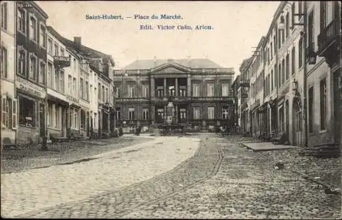 Ak Saint Hubert Wallonien Luxemburg, Place du Marché