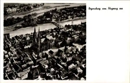 Ak Regensburg an der Donau Oberpfalz, Fliegeraufnahme