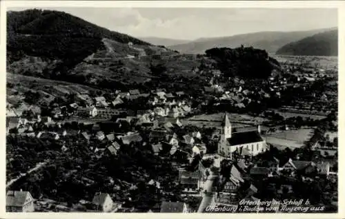 Ak Ortenberg in Baden, Fliegeraufnahme, Schloss