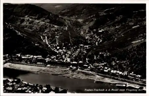 Ak Traben Trarbach an der Mosel, Fliegeraufnahme