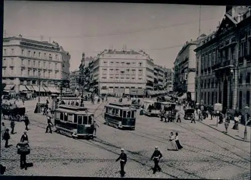 Foto Madrid Spanien, Puerta del Sol, Straßenbahnen