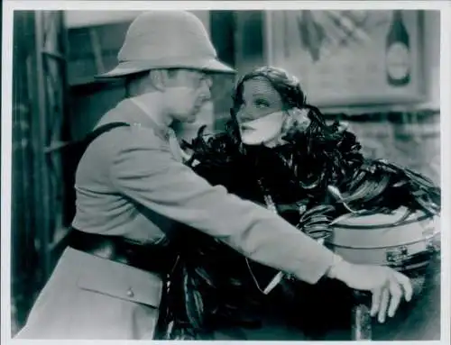 Foto Schauspielerin Marlene Dietrich, Filmszene