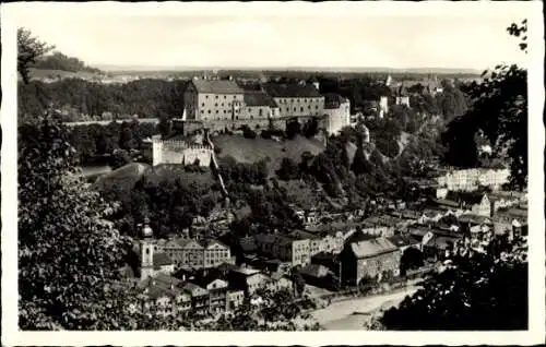 Ak Burghausen in Oberbayern, Blick auf Burg und Stadt, Panorama