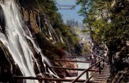 Ak Berchtesgaden in Oberbayern, Wimbachklamm, Wasserfälle, Brücke, Mann