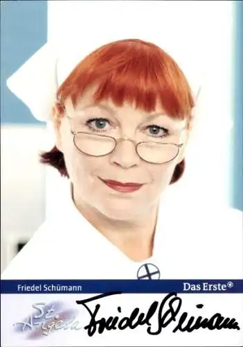 Ak Schauspielerin Friedel Schümann, Portrait, Serie St. Angela, Krankenschwester, Autogramm