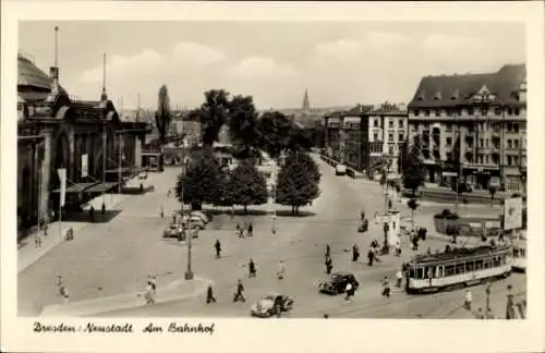 Ak Dresden Neustadt, Am Bahnhof, Straßenbahn