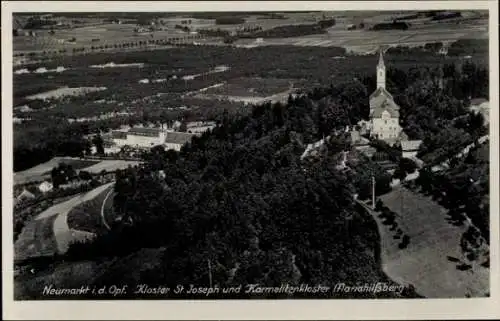 Ak Neumarkt in der Oberpfalz, Fliegeraufnahme Kloster St. Jospeh, Karmelitenkloster Mariahilfsberg