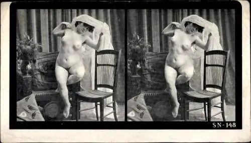 Stereo Foto Erotik, Frauenakt, sitzend, Schleier