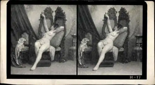 Stereo Foto Erotik, Frauenakt, auf einem Sessel zurückgelehnt