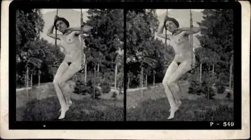 Stereo Foto Erotik, Frauenakt, auf einer Schaukel