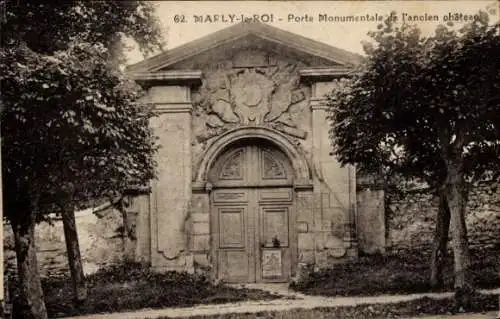 Ak Marly le Roi Yvelines, Porte Monumentale de l'ancien chateau