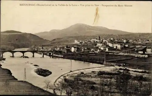 Ak Retournac Haute Loire, Vallee de la Loire, Vue prise du Vert, Perspective du Mont Miaune