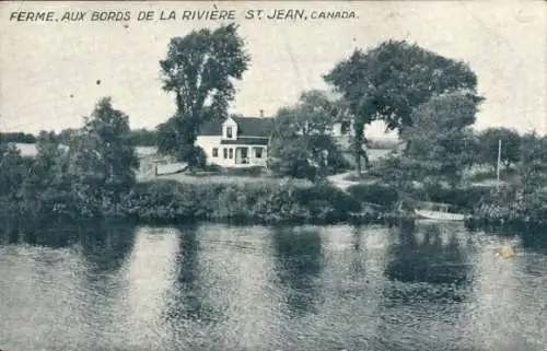 Ak St. Jean sur Richelieu Québec Kanada, Ferme aux bords de la rivière