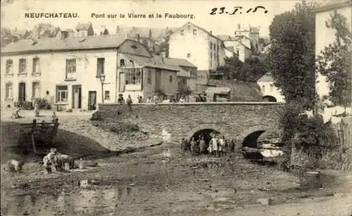 Ak Neufchâteau Wallonie Luxemburg, Pont sur la Vierre, Faubourg