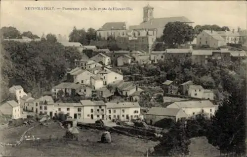 Ak Neufchâteau Wallonie Luxembourg, Panorama aufgenommen von der Straße nach Florenville