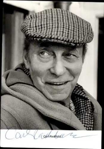 Ak Schauspieler Carl Raddatz, Portrait mit Mütze, Autogramm