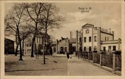 Ak Burg bei Magdeburg, Bahnhof