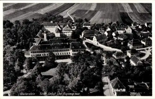 Ak Wallerstein in Schwaben, Fürstliches Schloss, Fliegeraufnahme