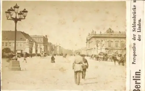 CdV Berlin Mitte, Unter den Linden, Schlossbrücke