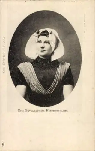 Passepartout Ak Zuid-Bevelandsche Kleederdracht, Frau in Tracht