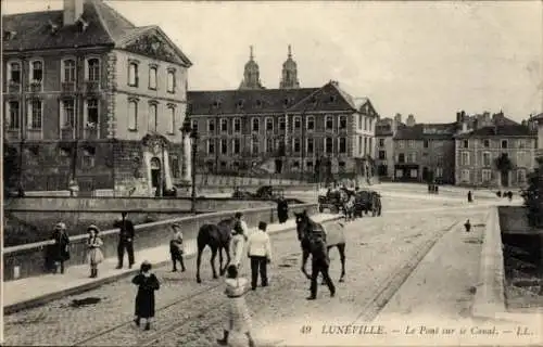 Ak Luneville Meurthe et Moselle, Brücke über den Kanal