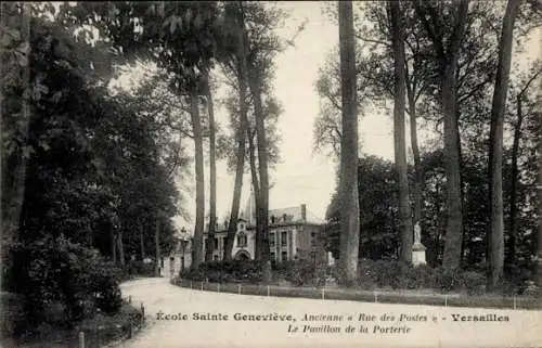 Ak Versailles Yvelines, Ecole Sainte Genevieve, Pavillon de la Porterie