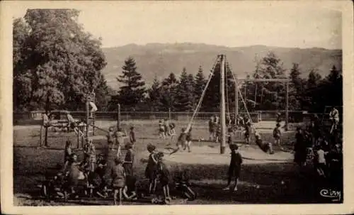 Ak Les Halles Rhône, Chateau des Halles, Sportlehrer