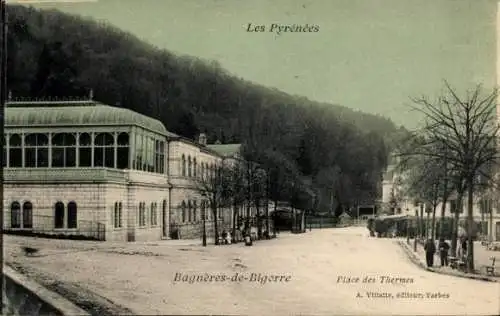 Ak Bagnères de Bigorre Hautes Pyrénées, Place des Thermes