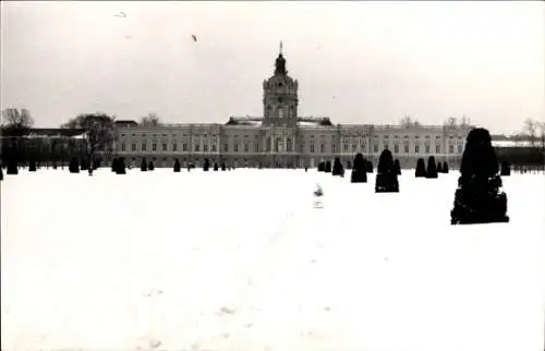 Foto Ak Berlin Charlottenburg, Schloss, Winter, Februar 1965