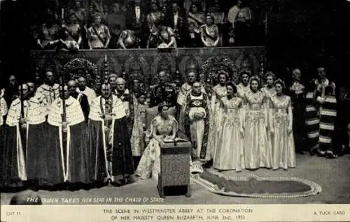 Ak London, die Königin nimmt auf dem Staatsstuhl Platz, Westminster Abbey, Krönung 1953