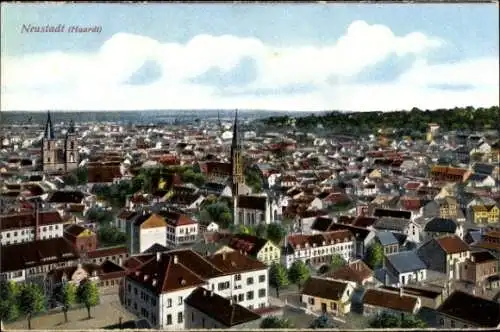 Ak Neustadt an der Haardt Neustadt an der Weinstraße, Blick über die Stadt, Kirchen