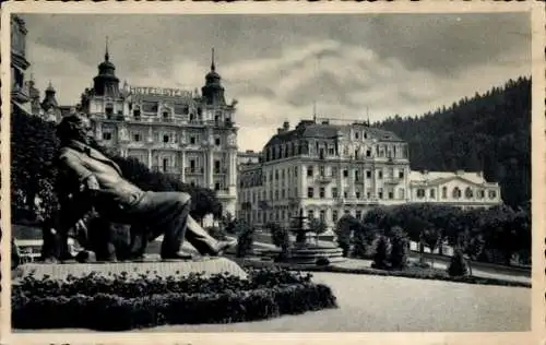 Ak Mariánské Lázně Marienbad Region Karlsbad, Goethedenkmal