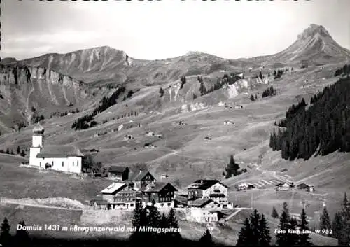 Ak Damüls in Vorarlberg, Gesamtansicht, Bregenzerwald, Mittagspitze