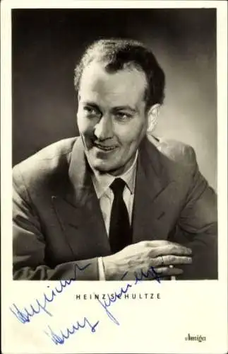 Ak Schauspieler Heinz Schultze, Portrait, Amiga Starfoto, Autogramm