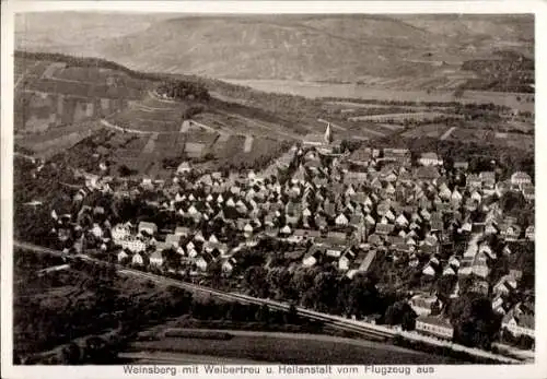 Ak Weinsberg im Kreis Heilbronn, Burg Weibertreu, Fliegeraufnahme