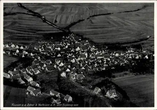 Ak Hausen a.d. Zaber Brackenheim, Fliegeraufnahme von der Ortschaft