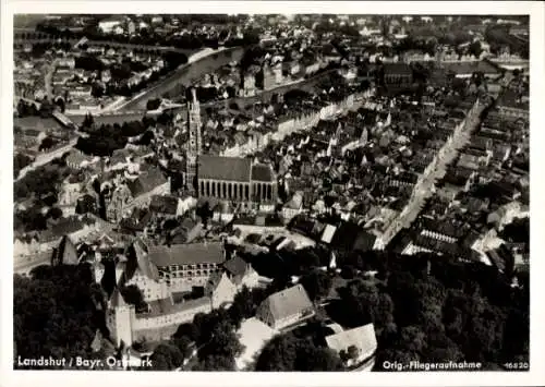 Ak Landshut in Niederbayern, Teilansicht, Fliegeraufnahme