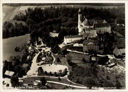 Ak Andechs am Ammersee, Kloster Andechs, Fliegeraufnahme