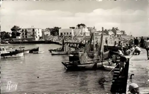 Ak Pornichet Loire Atlantique, La Jetee et le Port